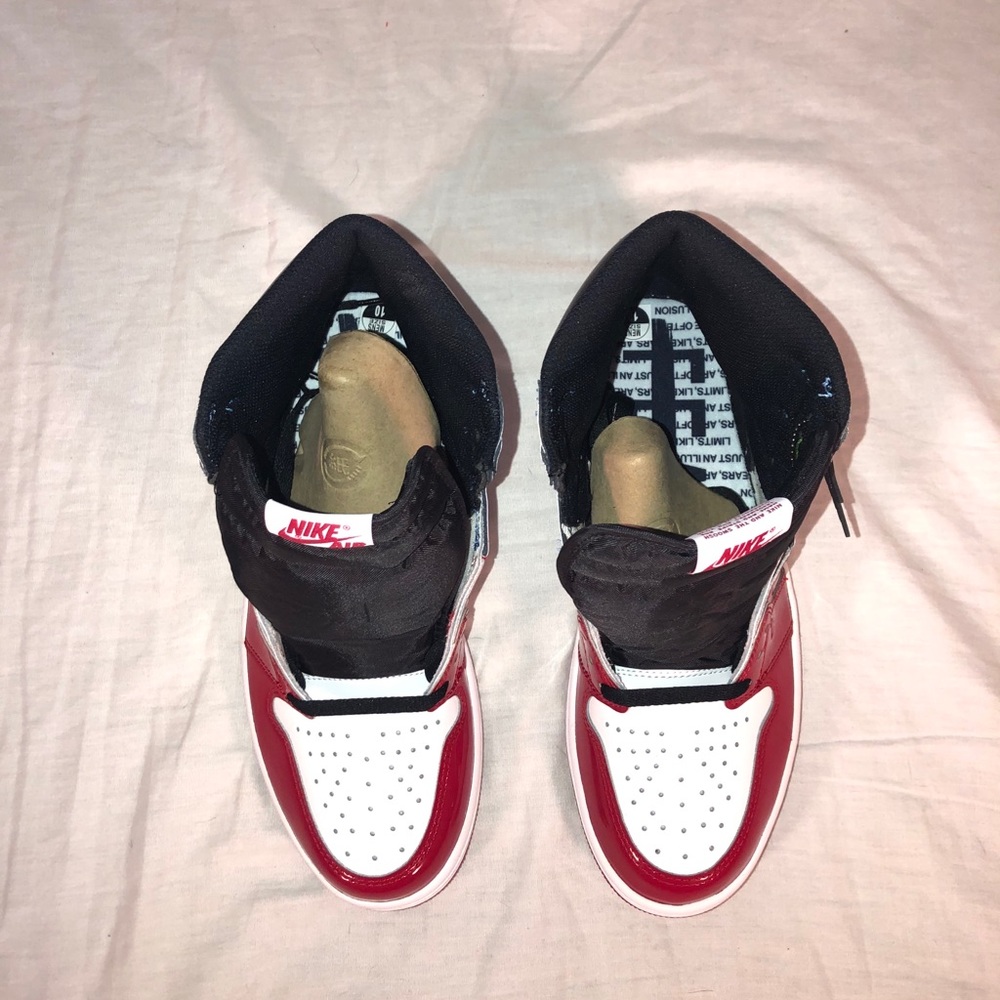 Jordan 1 Retro High Fearless UNC Chicago - Picture 6 of 8